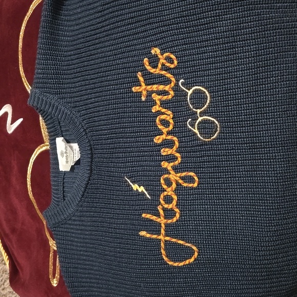 ⚡️Harry Potter x Modern Moments Sweater Bundle - Picture 11 of 12